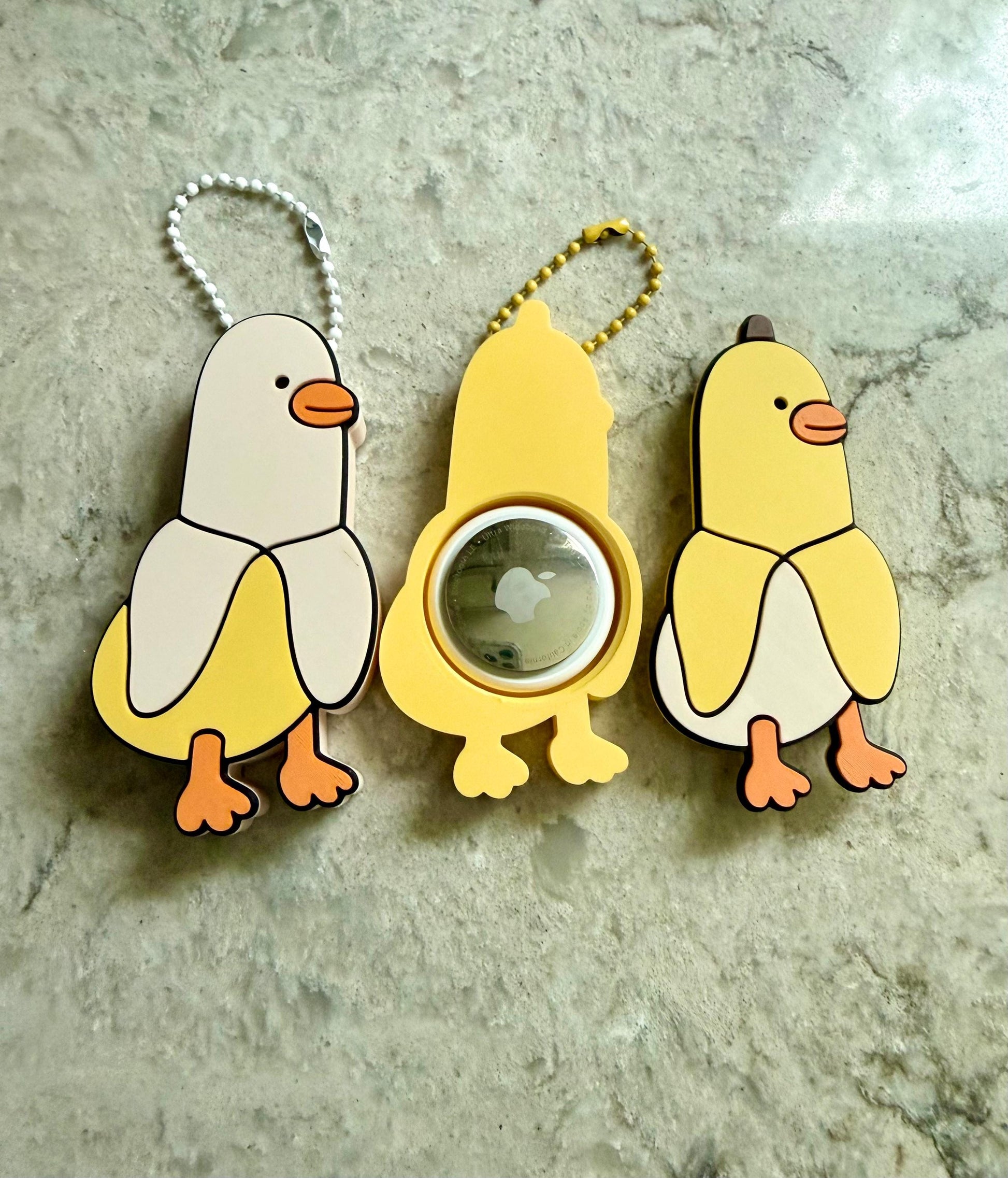 AirTag Holder Keychain | Banana Chicken